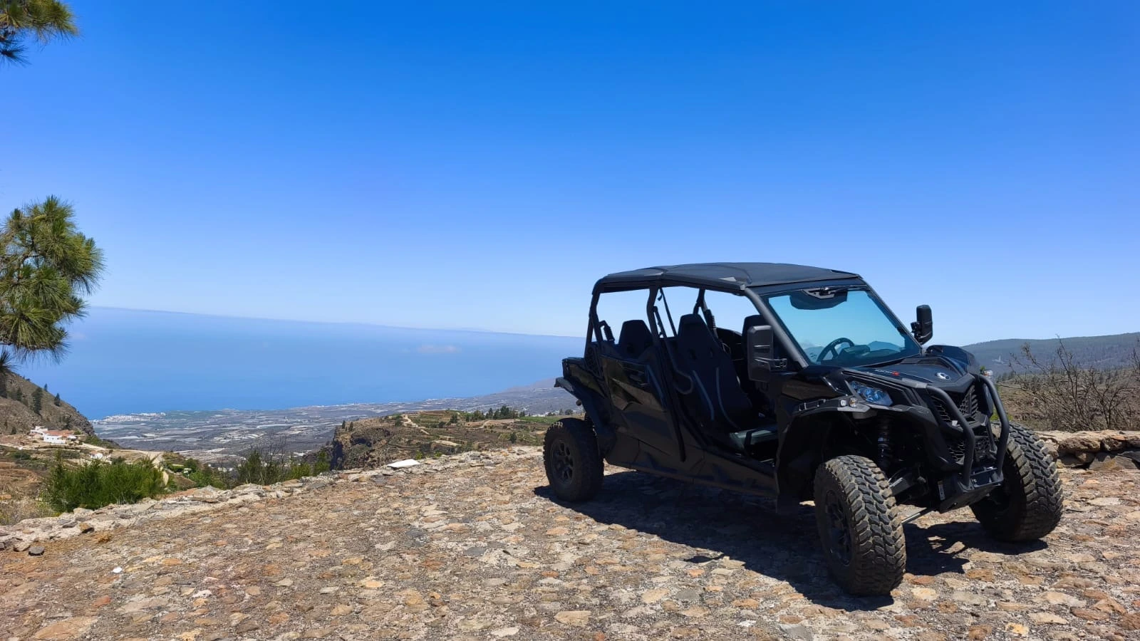 Parada panorámica sobre la costa